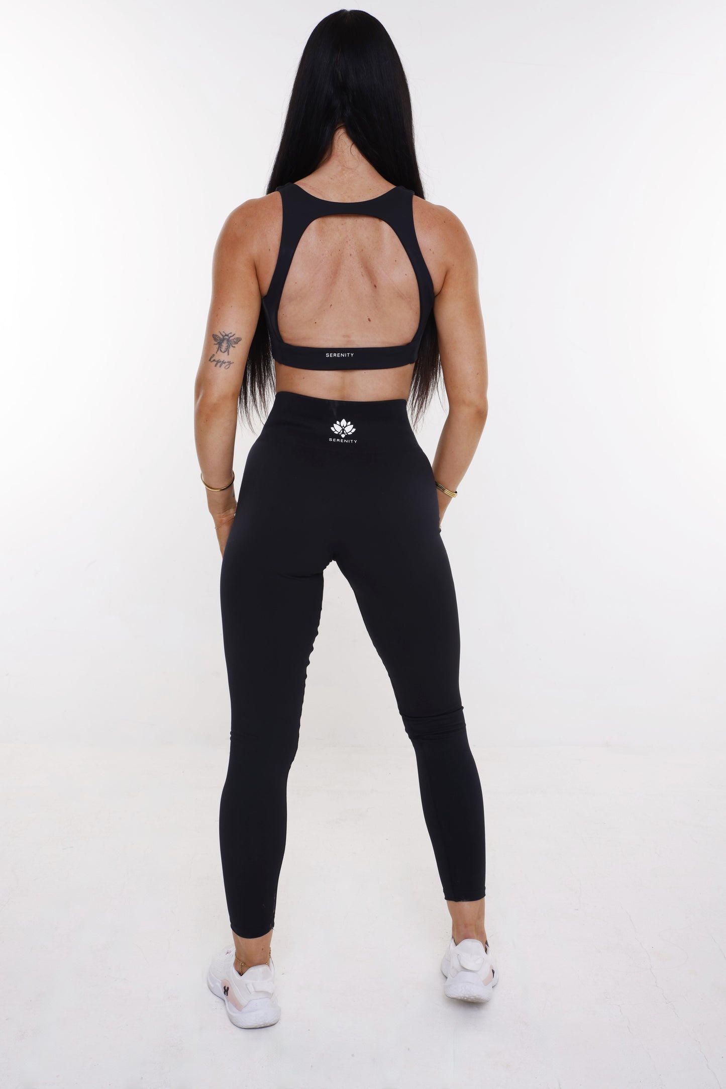 Serene Crop - Black