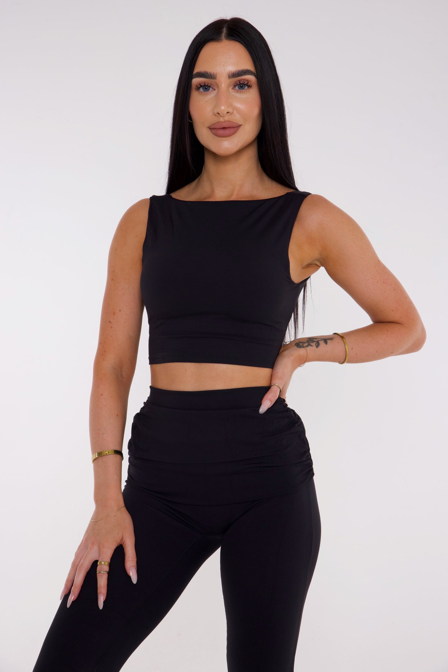 Divine Top -Black